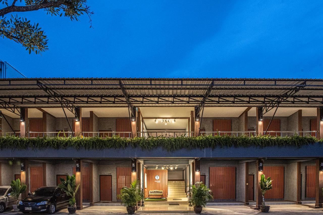 Tarnsiri Boutique Resort Kanchanaburi Esterno foto
