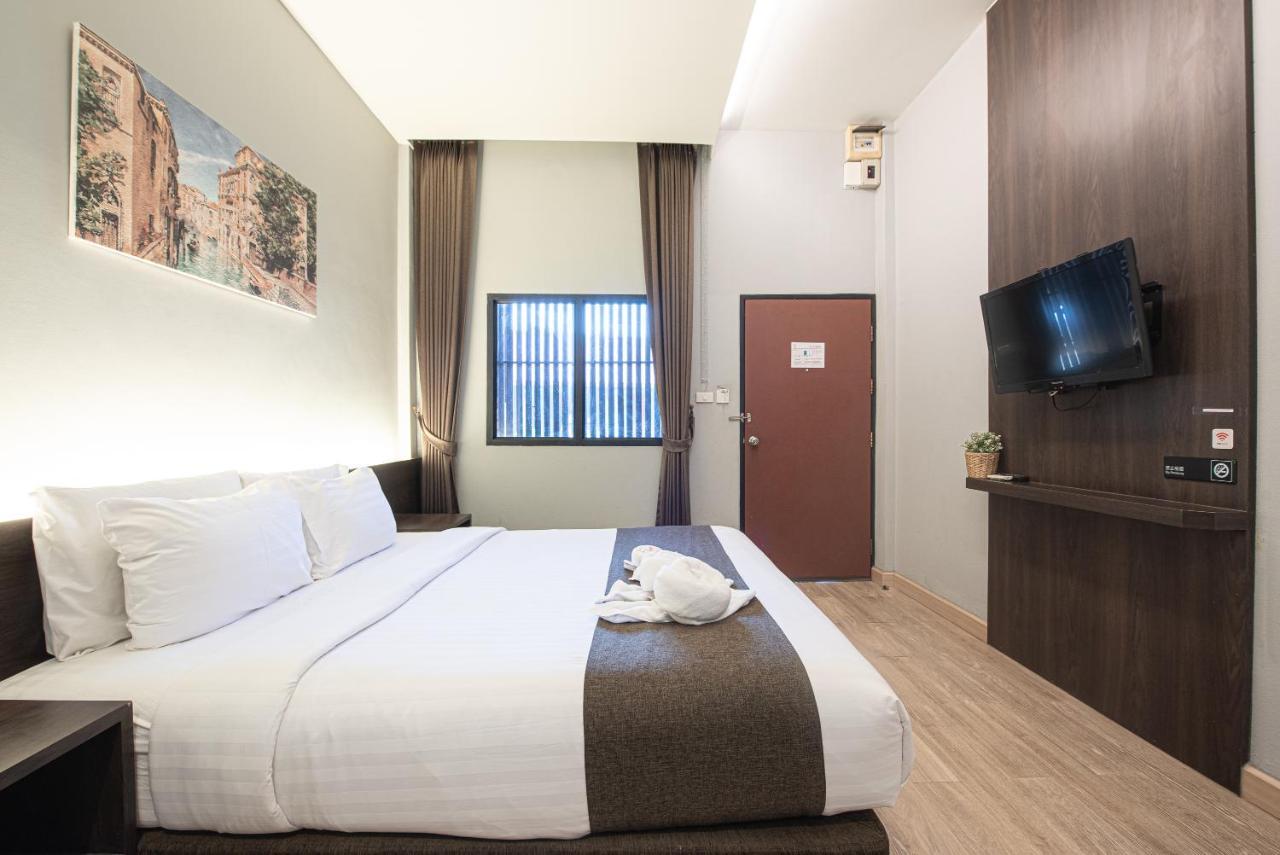 Tarnsiri Boutique Resort Kanchanaburi Esterno foto